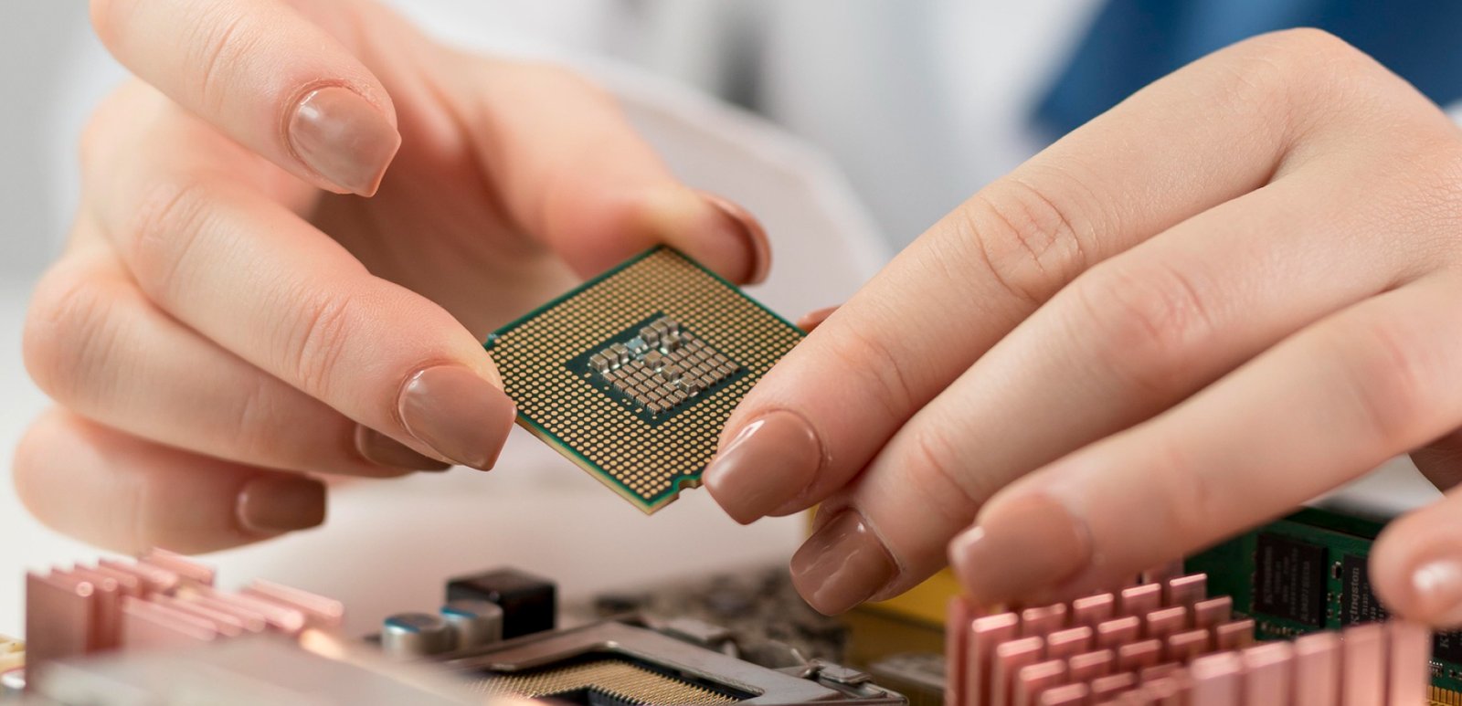 The Role of a Semiconductor Distributor in India in Strengthening Supply Chains